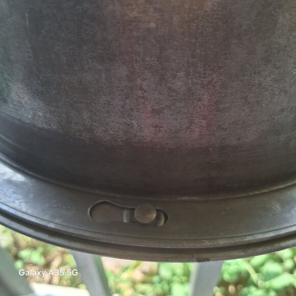 Vintage Large Regal Aluminum Cake Carrier With Clip-On Lid & Handle Grandma - Picture 3 of 11